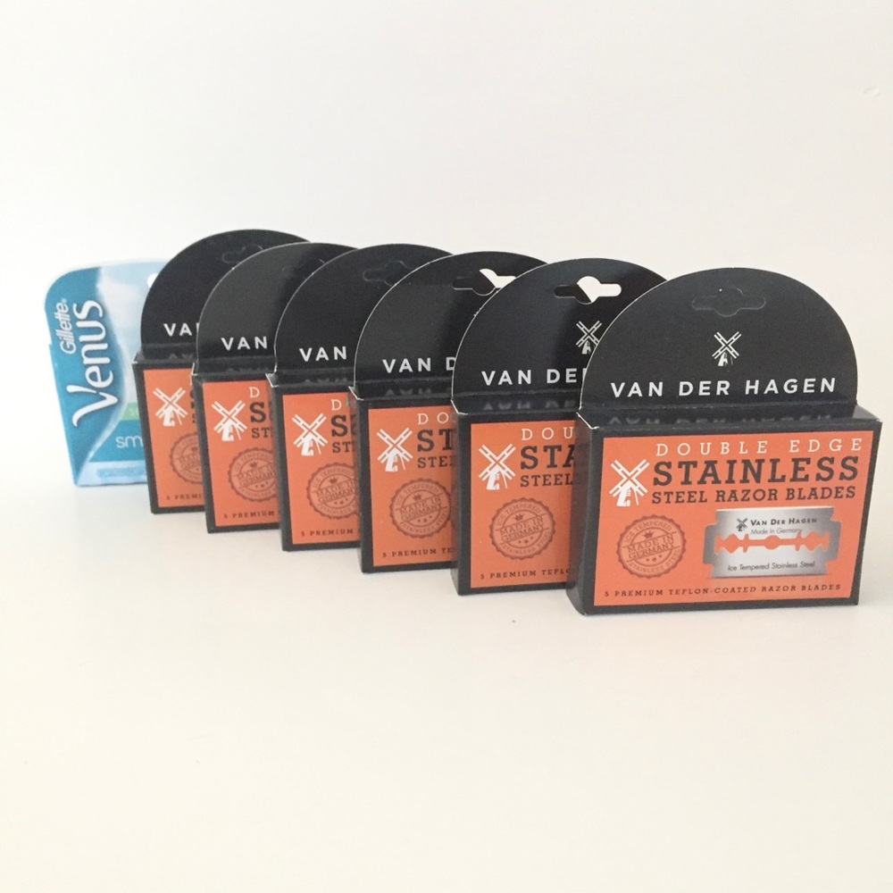 Van der Hagen and Gillette Venus Sensitive Smooth Razor Blade Refill Set NWT